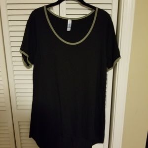 Lularoe Classic T